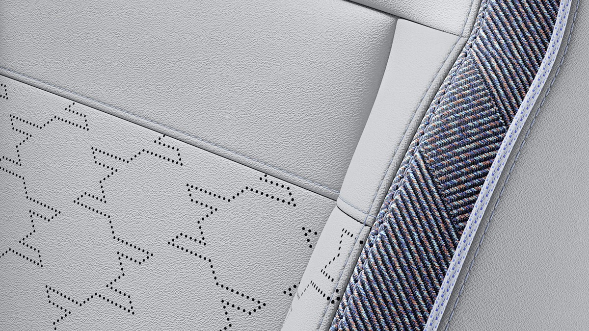 MINI all-electric - gallery interior - classic style upholstery